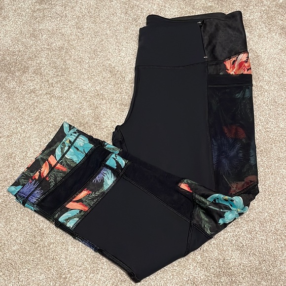 CALIA by Carrie Underwood Black, Floral and Leopard Leggings - Picture 1 of 1